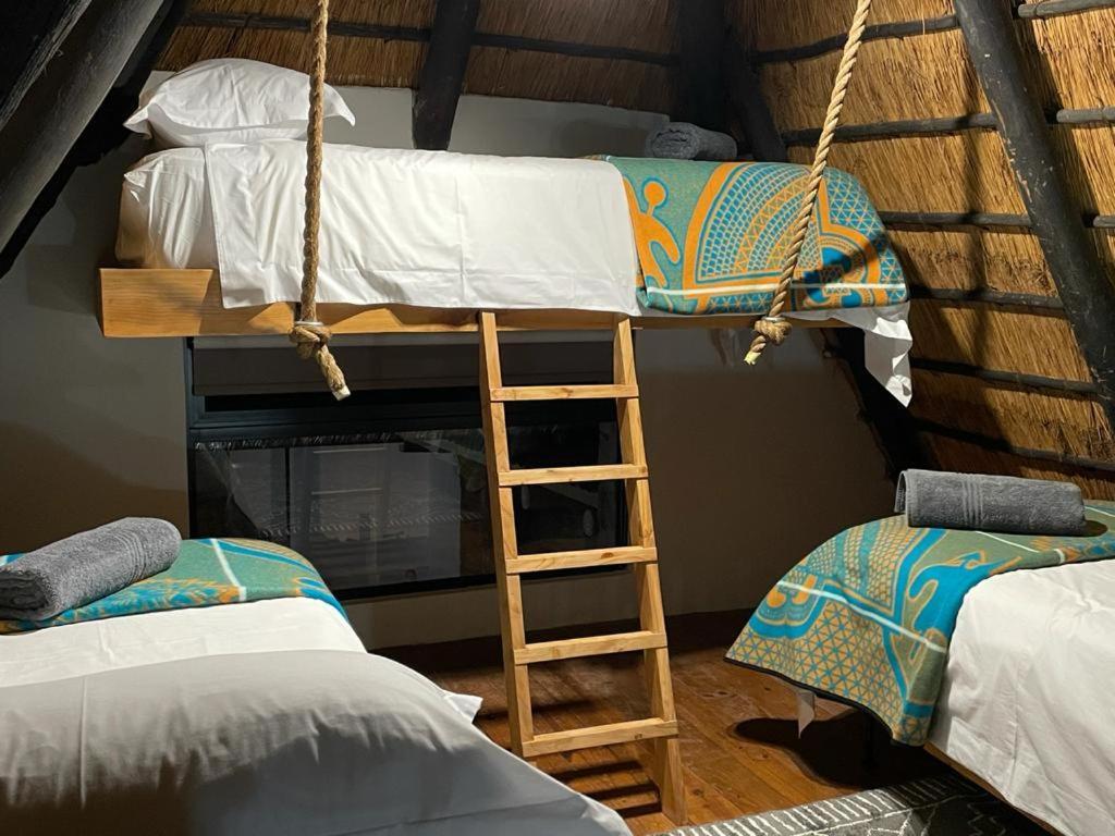 Gwahumbe Game & Spa Mid Illovo Екстер'єр фото